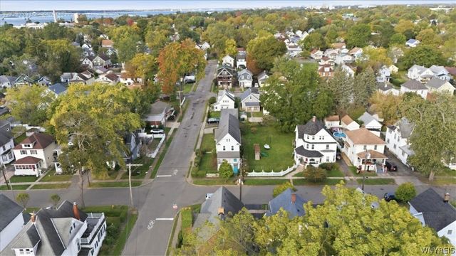 202 81st Street, Niagara Falls, NY 14304