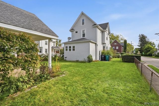 202 81st Street, Niagara Falls, NY 14304