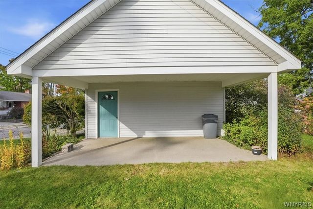 202 81st Street, Niagara Falls, NY 14304