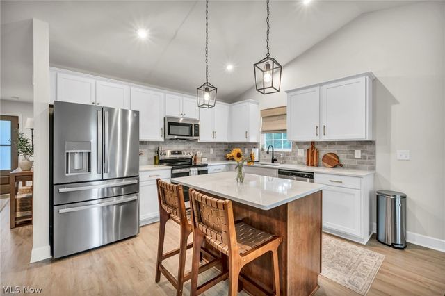 27261 Cook Road, Olmsted Twp, OH 44138