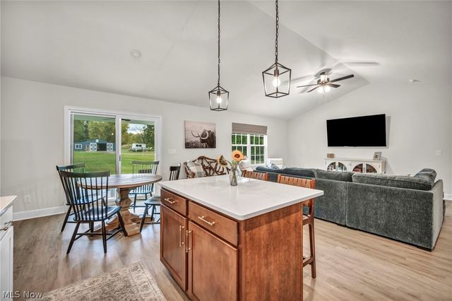 27261 Cook Road, Olmsted Twp, OH 44138