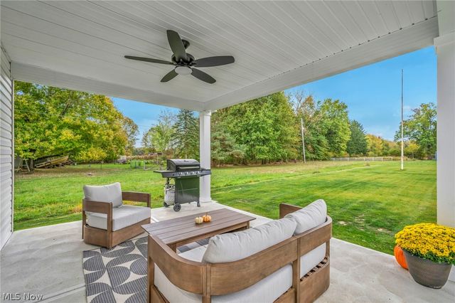 27261 Cook Road, Olmsted Twp, OH 44138