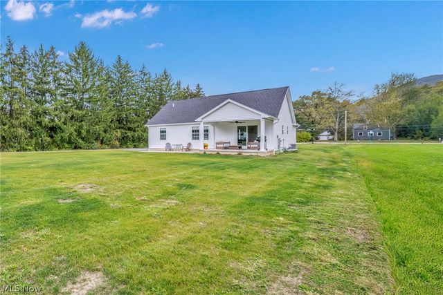 27261 Cook Road, Olmsted Twp, OH 44138