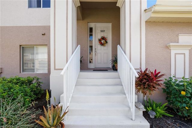 13881 Lake Mahogany BLVD 3221, Fort Myers, FL 33907