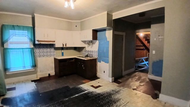 12 Pleasant Street, Barre City, VT 05641