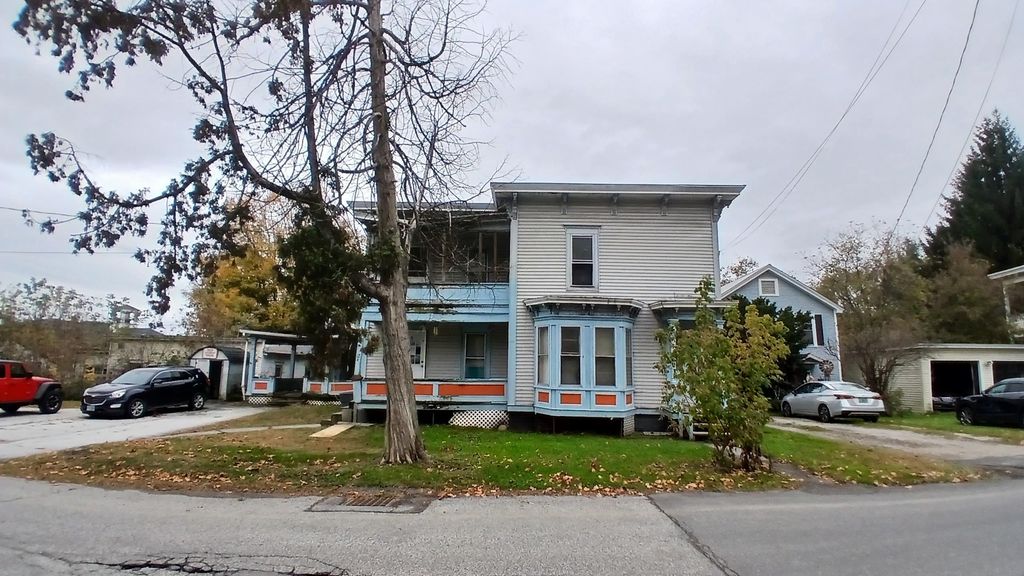 12 Pleasant Street, Barre City, VT 05641