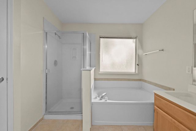 4911 Silver Fox Drive, Houston, TX 77066