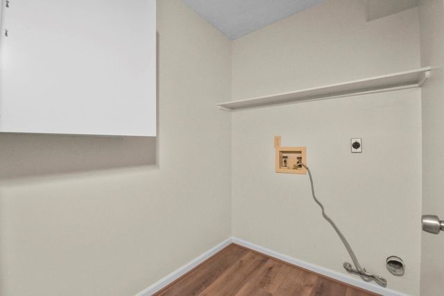 4911 Silver Fox Drive, Houston, TX 77066