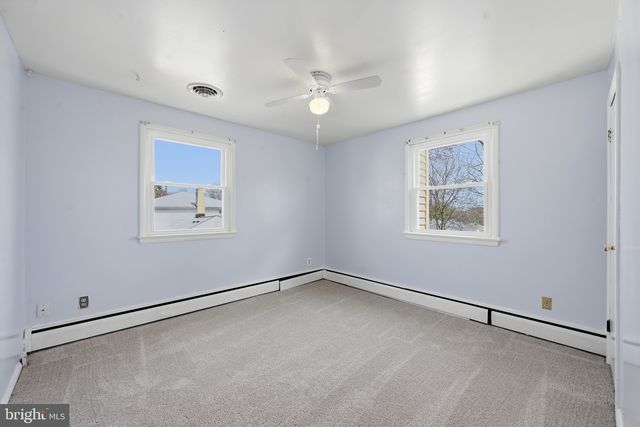 2103 LINCOLN AVE, Wilmington, DE 19809