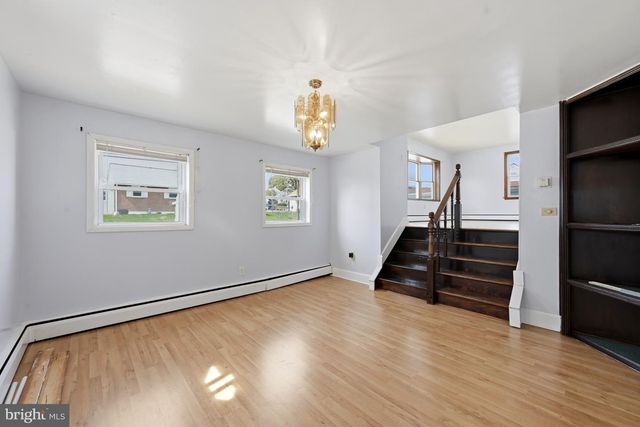 2103 LINCOLN AVE, Wilmington, DE 19809