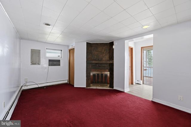 2103 LINCOLN AVE, Wilmington, DE 19809