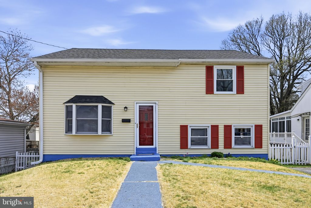 2103 LINCOLN AVE, Wilmington, DE 19809