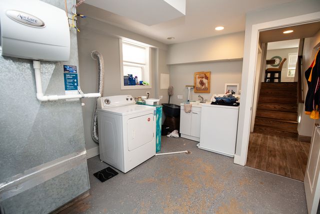 8453 N Ottawa Avenue, Niles, IL 60714