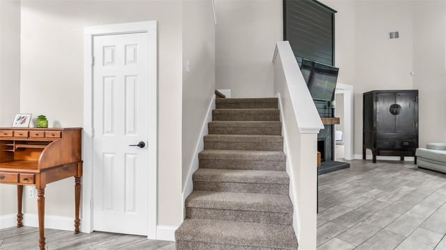 8318 Hunters Village Drive, Humble, TX 77346