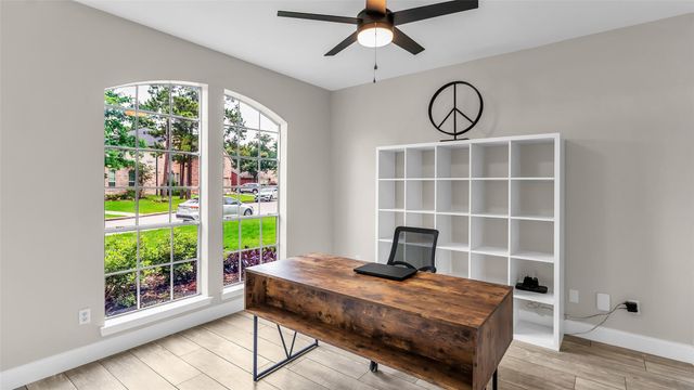 8318 Hunters Village Drive, Humble, TX 77346