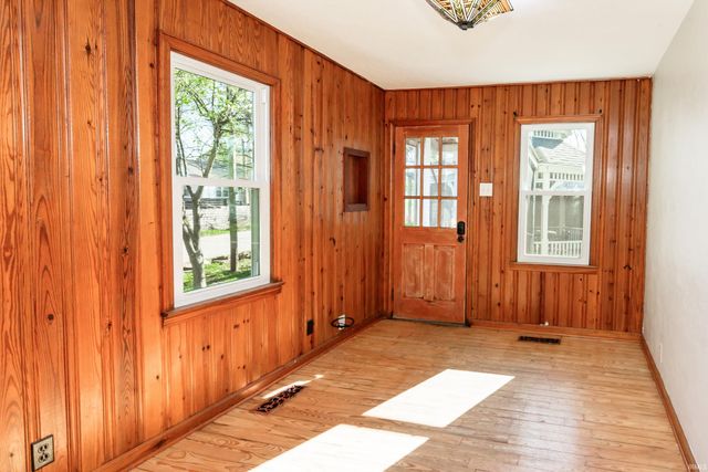 901 S Lincoln Street, Bloomington, IN 47401