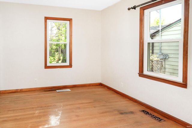 901 S Lincoln Street, Bloomington, IN 47401