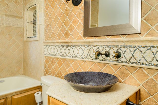 901 S Lincoln Street, Bloomington, IN 47401