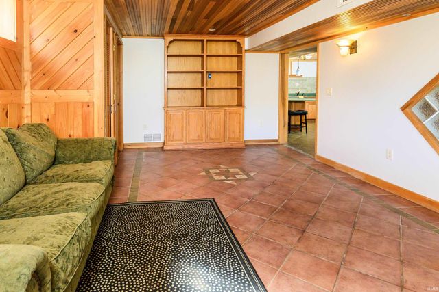 901 S Lincoln Street, Bloomington, IN 47401