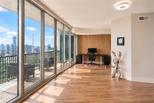 1080 Peachtree Street NE 2905, Atlanta, GA 30309