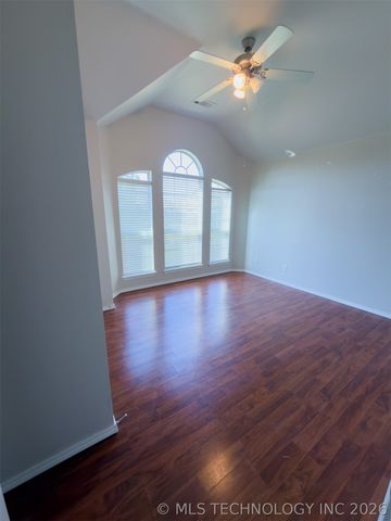 13227 E 132nd Street N, Collinsville, OK 74021