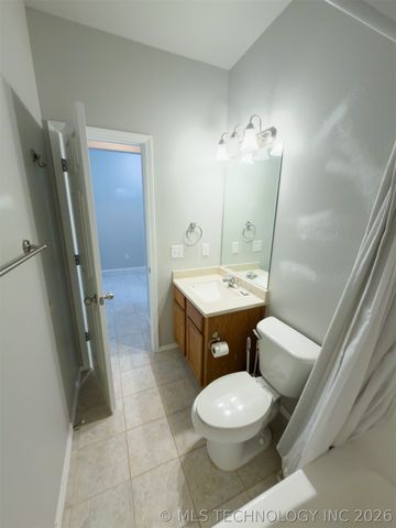 13227 E 132nd Street N, Collinsville, OK 74021