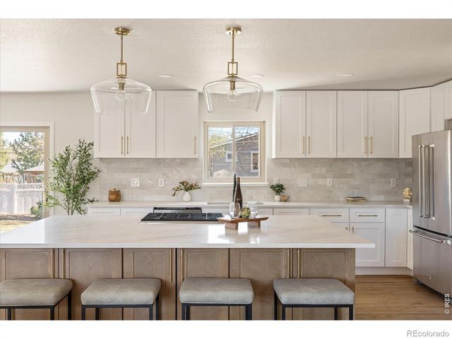 11820 W 30th Place, Lakewood, CO 80215