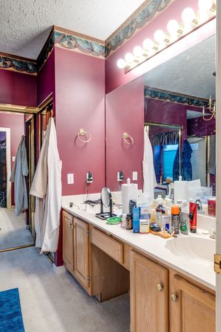 221 Cherry Hill Dr, Hendersonville, TN 37075