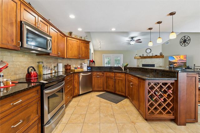 7050 SCENIC HILLS BOULEVARD, Lakeland, FL 33810