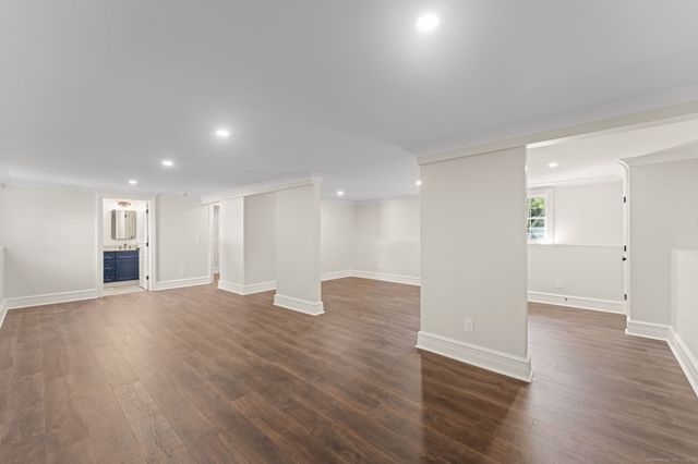 4 Shore Road, Westerly, RI 02891