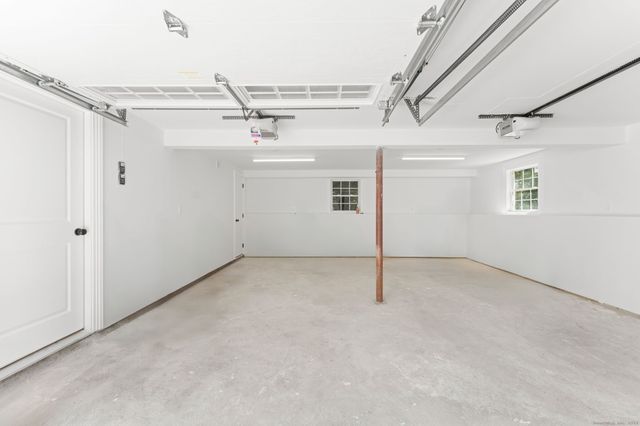 4 Shore Road, Westerly, RI 02891