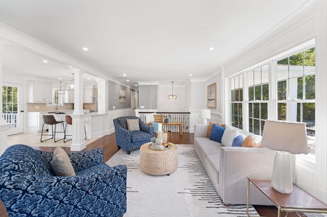 4 Shore Road, Westerly, RI 02891