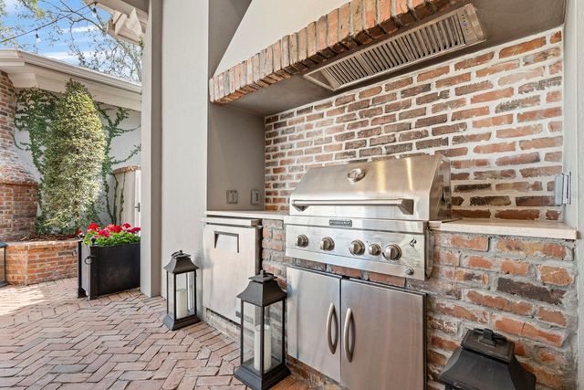 2040 RANDALL CIRCLE, Winter Park, FL 32789