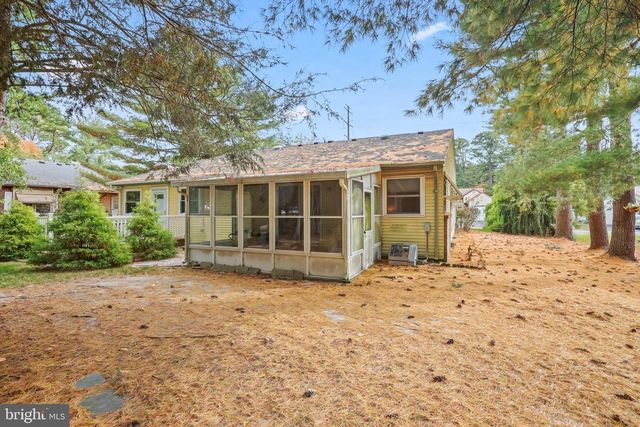 153 SUNSET RD, Whiting, NJ 08759