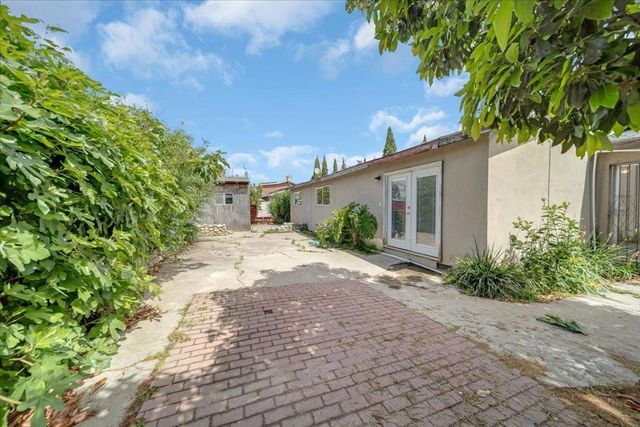 838 Caribbean Avenue, Salinas, CA 93905
