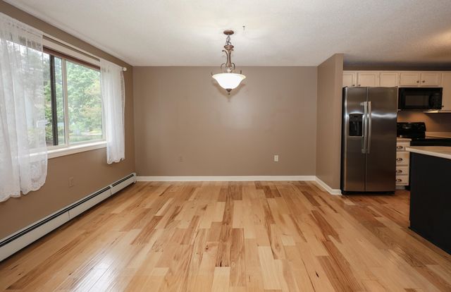 125 Indian Rock Road, Merrimack, NH 03054