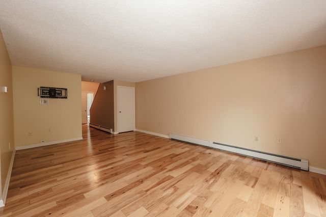 125 Indian Rock Road, Merrimack, NH 03054