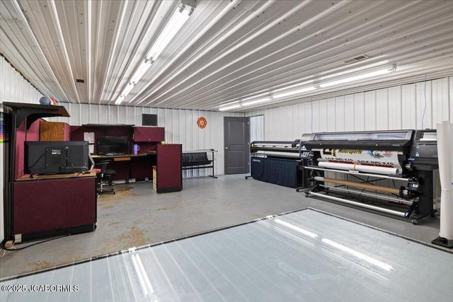 9412 PLEASANT HILL ROAD, Jefferson City, MO 65109