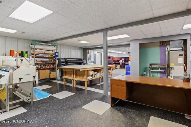 9412 PLEASANT HILL ROAD, Jefferson City, MO 65109