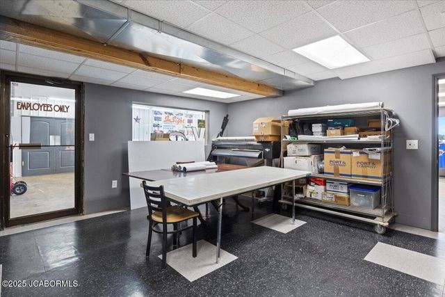 9412 PLEASANT HILL ROAD, Jefferson City, MO 65109