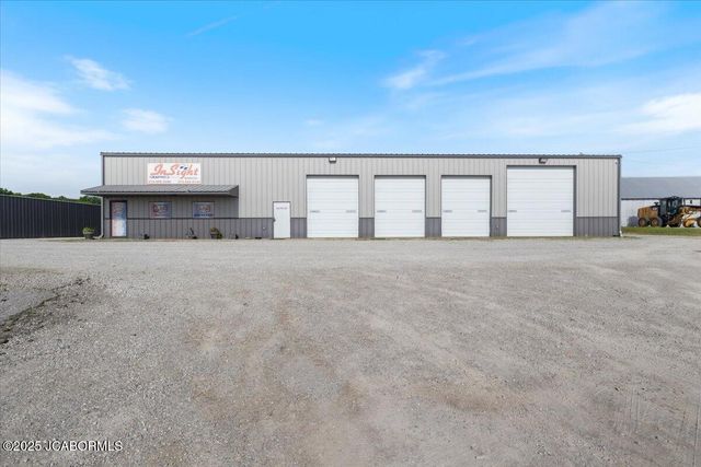 9412 PLEASANT HILL ROAD, Jefferson City, MO 65109