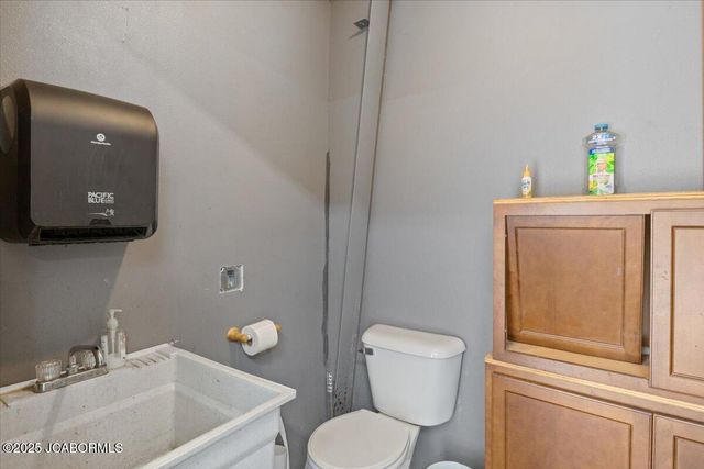 9412 PLEASANT HILL ROAD, Jefferson City, MO 65109