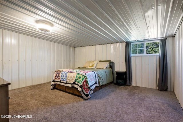 9412 PLEASANT HILL ROAD, Jefferson City, MO 65109