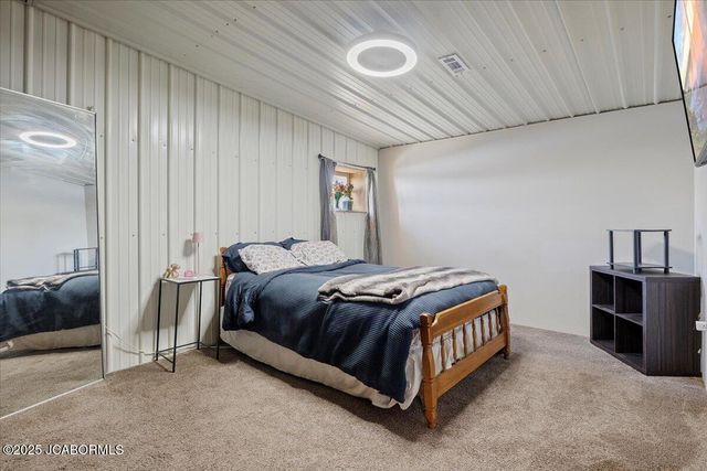 9412 PLEASANT HILL ROAD, Jefferson City, MO 65109