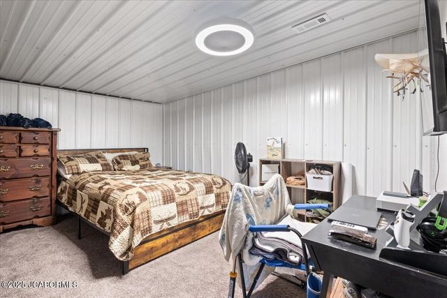 9412 PLEASANT HILL ROAD, Jefferson City, MO 65109