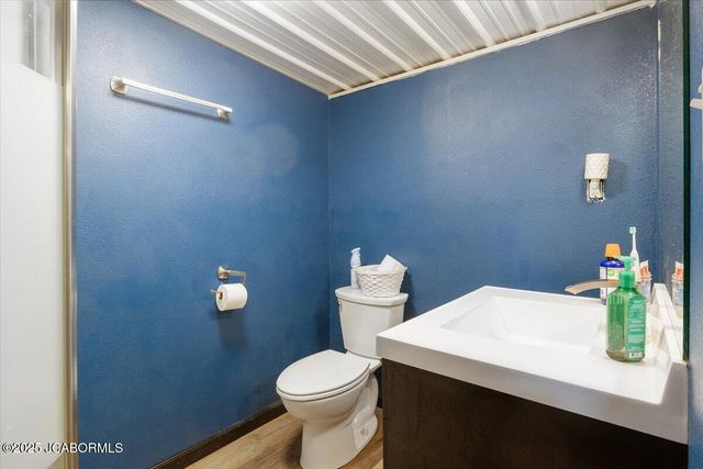 9412 PLEASANT HILL ROAD, Jefferson City, MO 65109