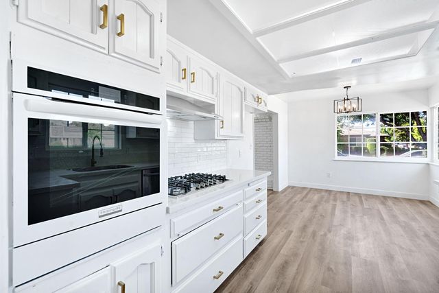 5189 N Callisch Avenue, Fresno, CA 93710