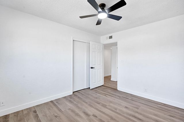 5189 N Callisch Avenue, Fresno, CA 93710