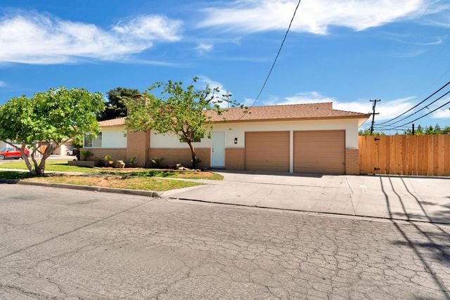 5189 N Callisch Avenue, Fresno, CA 93710
