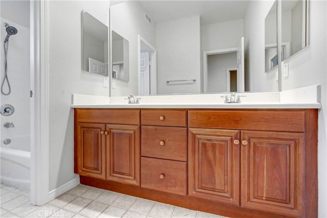 2 Vinewood Lane, Ladera Ranch, CA 92694